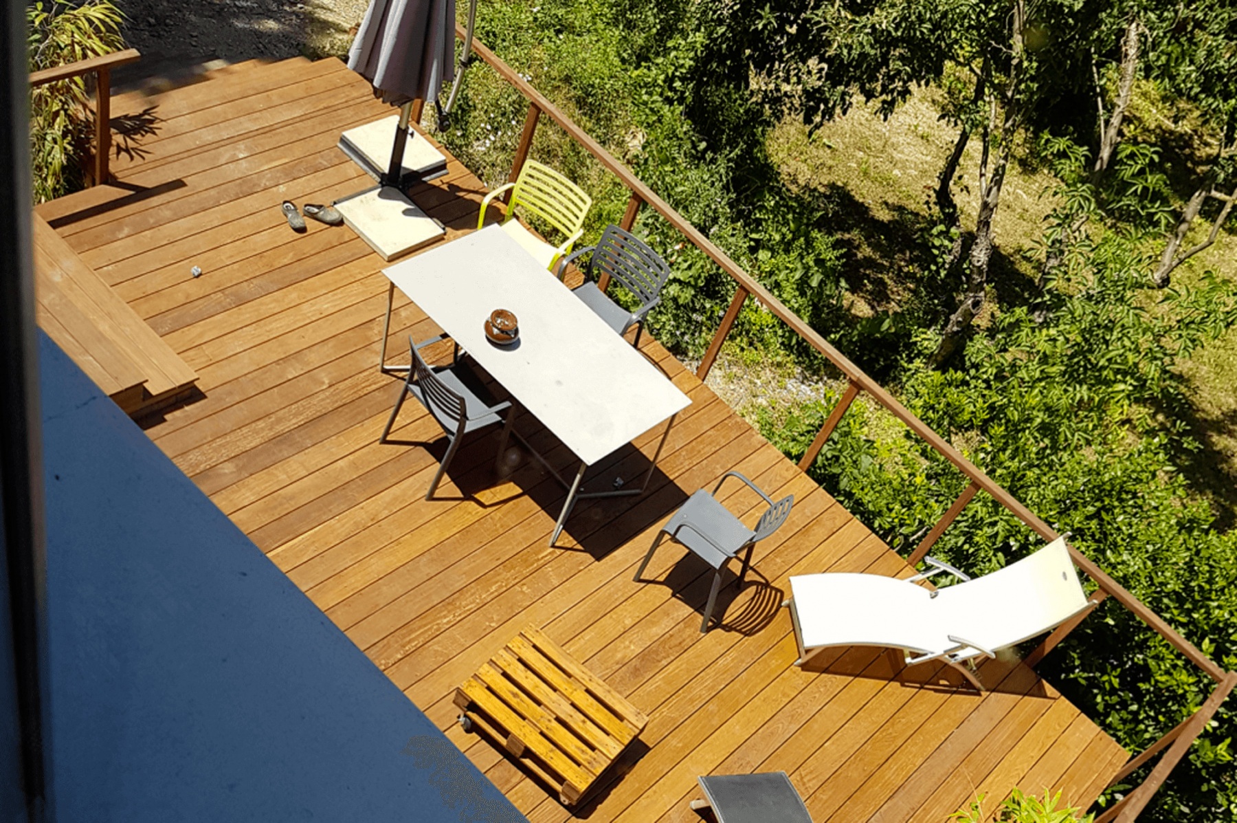 Terrasse en bois sur-mesure extérieure